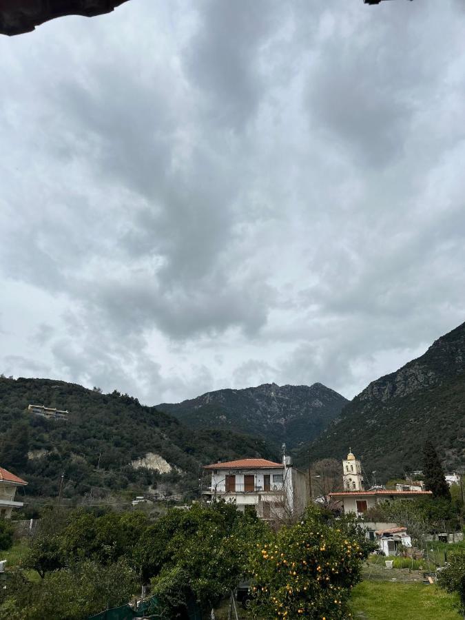 Αγκυροβόλιο Hotel Ília Buitenkant foto
